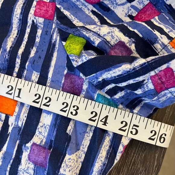 Scrubs, Scrub top, White Cross Blue/White, Short Sleeve Size XL - Picture 10 of 14